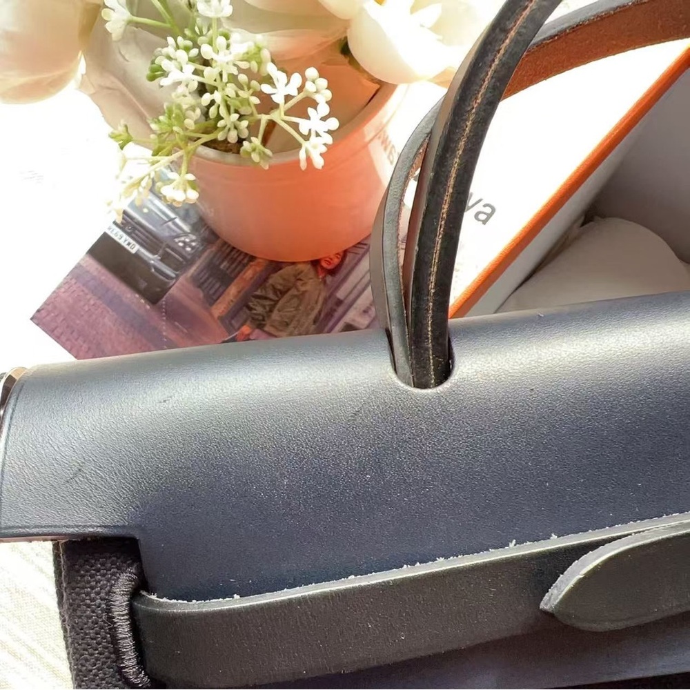 Hermes Herbag Zip Retourne 31 PM Toile Vache Hunter Black and Dark Blue PHW - Picture 2 of 11